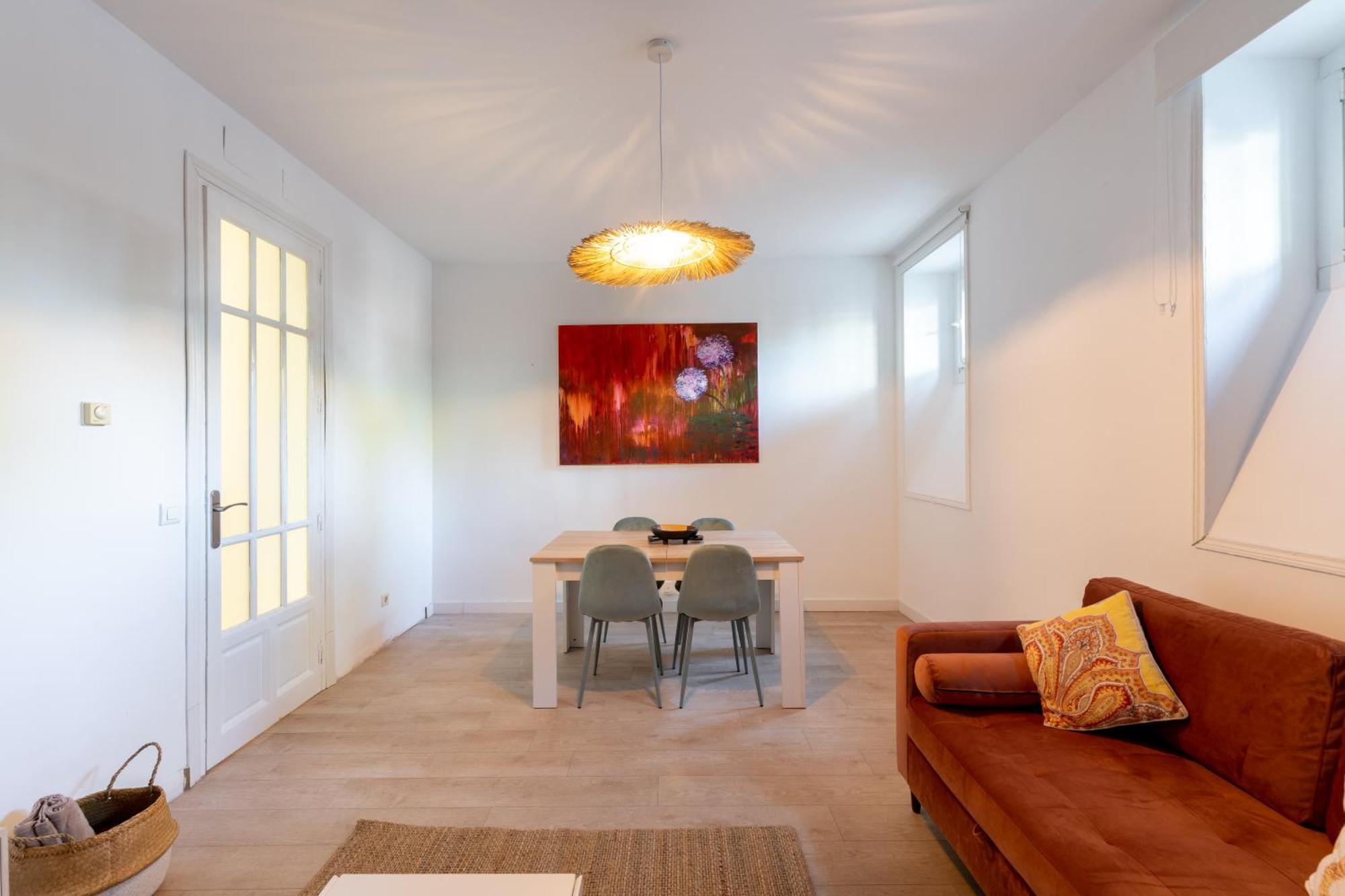 Luxe Apartment In Chamberi Chic Madrid Bagian luar foto
