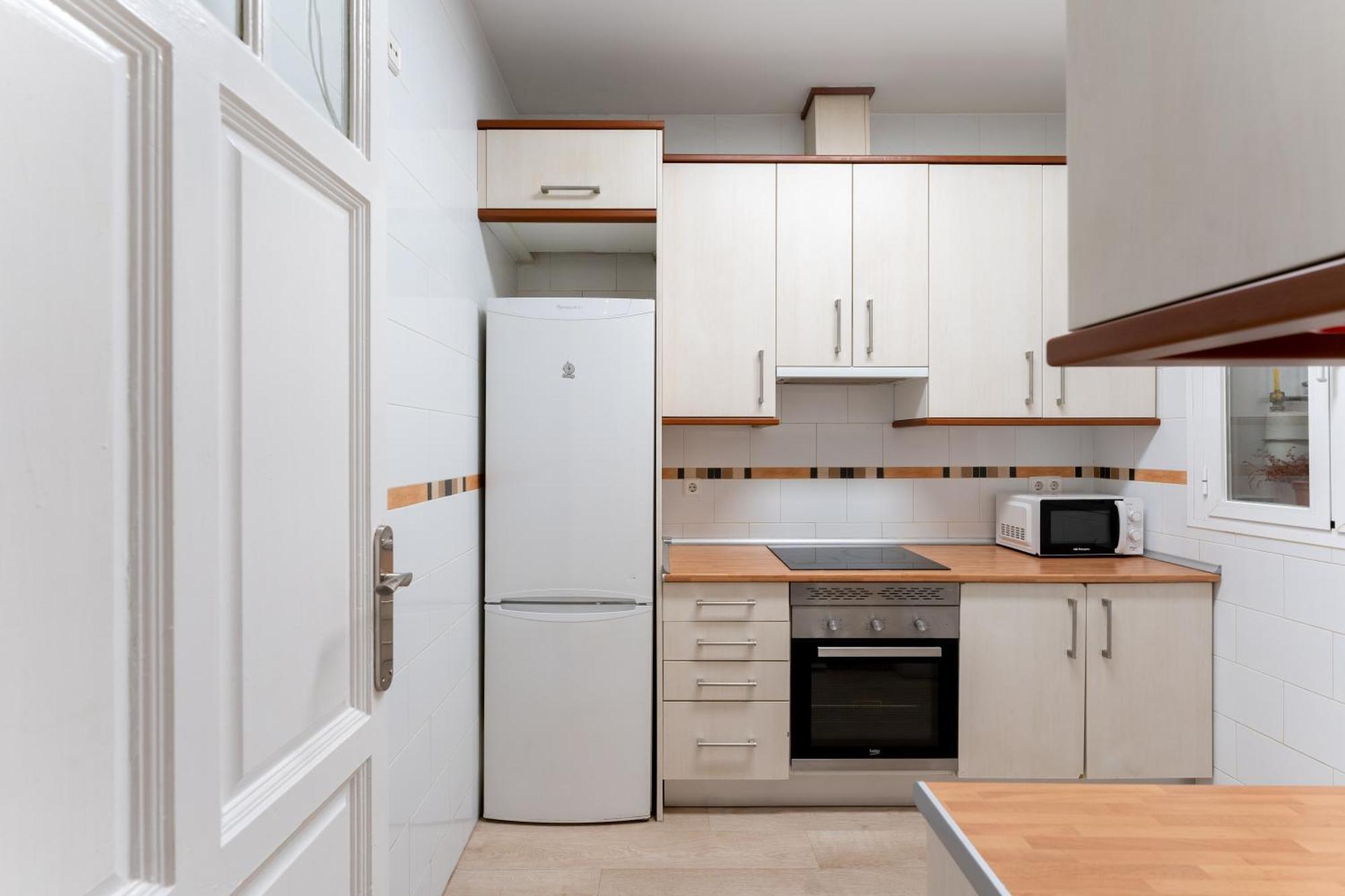 Luxe Apartment In Chamberi Chic Madrid Bagian luar foto